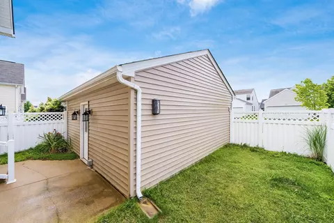 5589 Lantos Rd, Dublin, OH 43016 photo 24