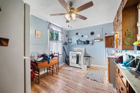 Kitchen - 367 Springmill St, Mansfield, OH 44903 photo 1 of 2