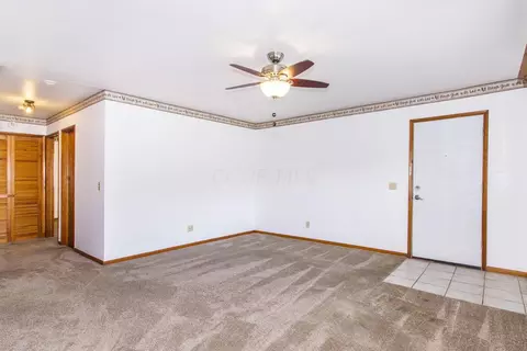 323-325 E Monroe St, Baltimore, OH 43105 photo 10