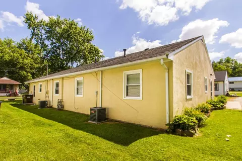 323-325 E Monroe St, Baltimore, OH 43105 photo 5