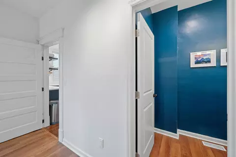 Entry Way - 630 E 4th Ave, Columbus, OH 43201 photo 7 of 10