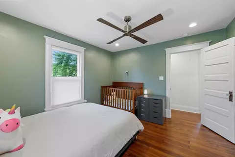 Bedroom - 630 E 4th Ave, Columbus, OH 43201 photo 4 of 5