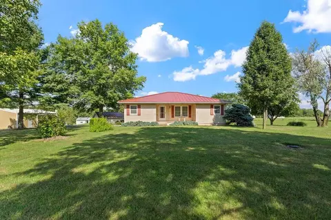 27744 Jackson Rd, Circleville, OH 43113