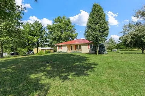 27744 Jackson Rd, Circleville, OH 43113 photo 2