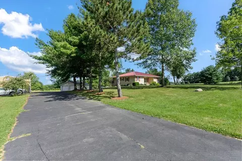 27744 Jackson Rd, Circleville, OH 43113 photo 4