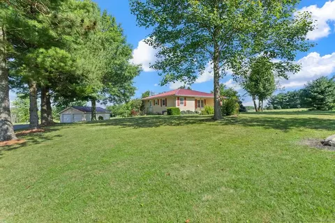 27744 Jackson Rd, Circleville, OH 43113 photo 3