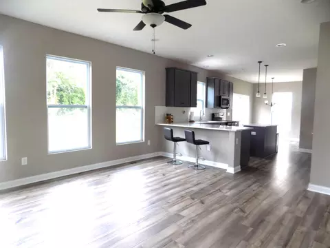 Living - 6342 Boone Dr, Powell, OH 43065 photo 2 of 2