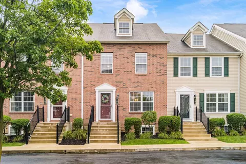 8300 Linton Blvd, Columbus, OH 43235