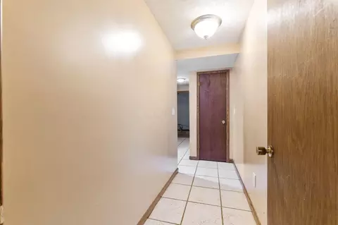 Entry Way - 4120 Sintz Rd, Springfield, OH 45504 photo 2 of 2