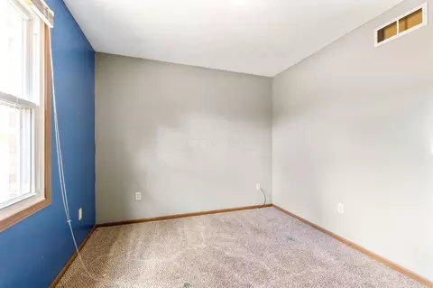 Bedroom - 4120 Sintz Rd, Springfield, OH 45504 photo 4 of 9