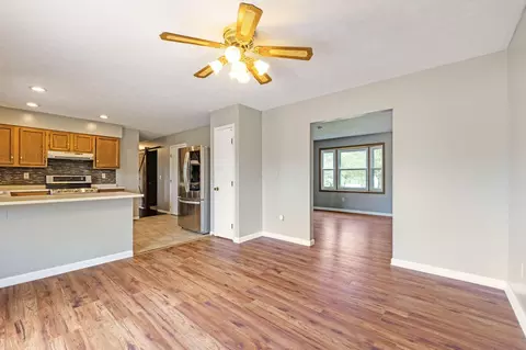 Living - 4120 Sintz Rd, Springfield, OH 45504 photo 5 of 8