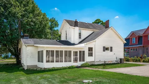Exterior - 521 E Main St #588, Hebron, OH 43025 photo 11 of 13
