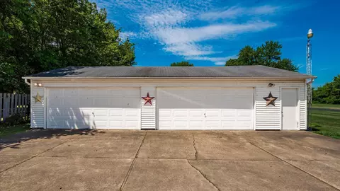 Exterior - 521 E Main St #588, Hebron, OH 43025 photo 7 of 13
