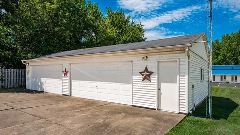 Exterior - 521 E Main St #588, Hebron, OH 43025 photo 8 of 13