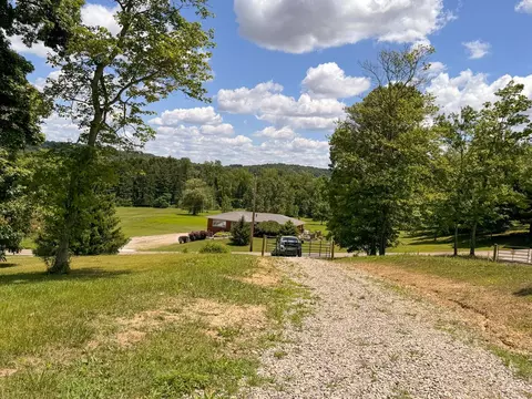 4313 Flint Ridge Rd #(INT RIDGE TRACT 18 ACRE), Crooksville, OH 43731