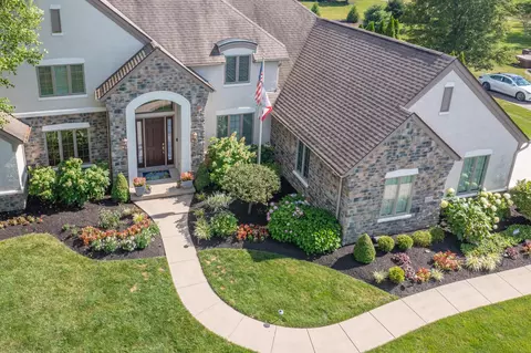 Exterior - 4217 Penrith Ct, Dublin, OH 43016 photo 2 of 11