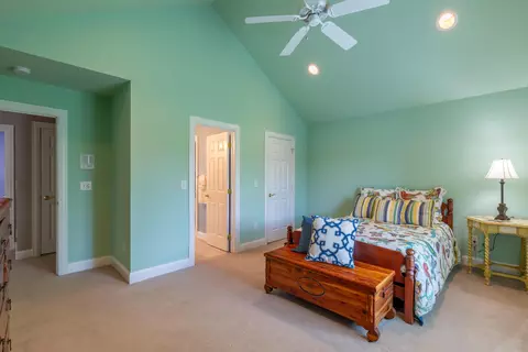 Bedroom - 4217 Penrith Ct, Dublin, OH 43016 photo 9 of 10