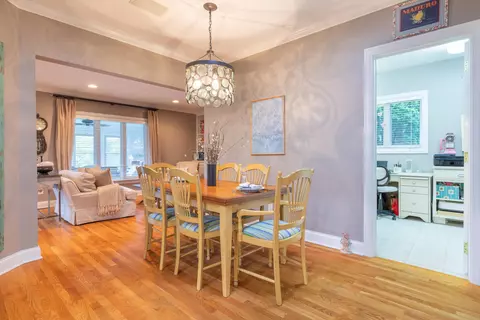 Dining - 4217 Penrith Ct, Dublin, OH 43016 photo 4 of 5