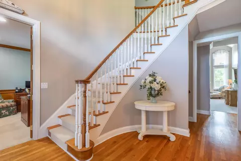 Entry Way - 4217 Penrith Ct, Dublin, OH 43016 photo 1 of 3