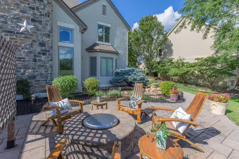 Exterior - 4217 Penrith Ct, Dublin, OH 43016 photo 10 of 11