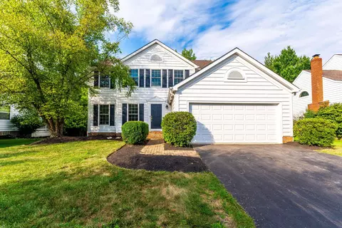 504 Bantry St, Powell, OH 43065