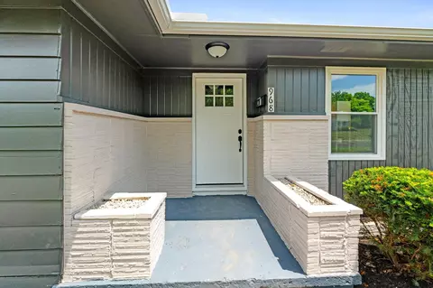 968 Circle Dr, Circleville, OH 43113 photo 2