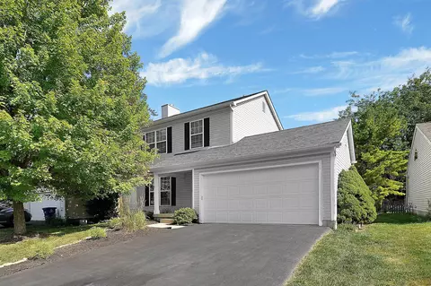 6022 Woodsboro Dr, Columbus, OH 43228