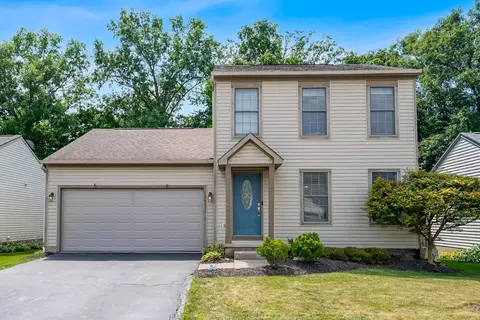 8651 Olenbrook Dr, Lewis Center, OH 43035