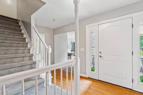 Entry Way - 5515 Glasgow Pl, Columbus, OH 43235 photo 3 of 3
