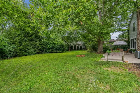 Exterior - 5515 Glasgow Pl, Columbus, OH 43235 photo 13 of 14