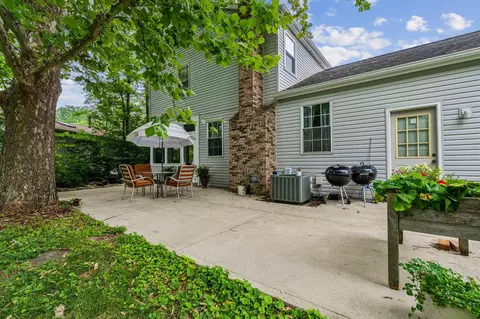 Exterior - 5515 Glasgow Pl, Columbus, OH 43235 photo 10 of 14