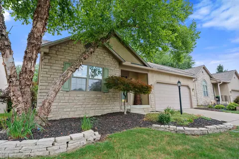 Exterior - 8625 Libra Rd, Dublin, OH 43016 photo 2 of 8