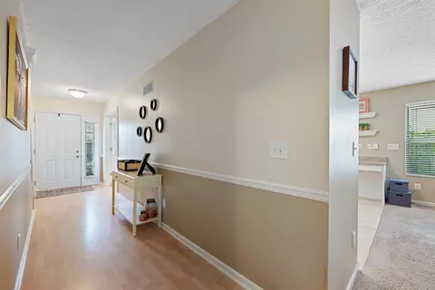 Entry Way - 8625 Libra Rd, Dublin, OH 43016 photo 3 of 4
