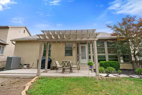 Exterior - 8625 Libra Rd, Dublin, OH 43016 photo 7 of 8