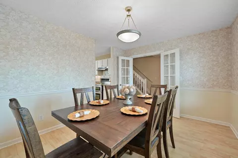 Dining - 8625 Libra Rd, Dublin, OH 43016 photo 2 of 2