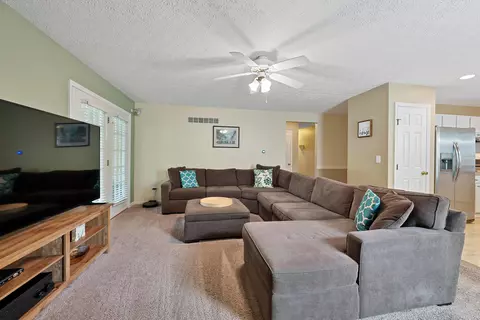 Living - 8625 Libra Rd, Dublin, OH 43016 photo 2 of 3