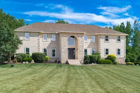 365 Edgington Dr, Plain City, OH 43064