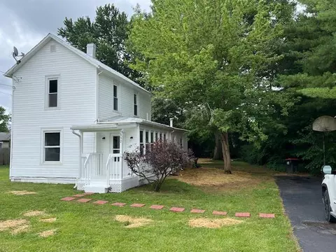 332 Spring St, Utica, OH 43080