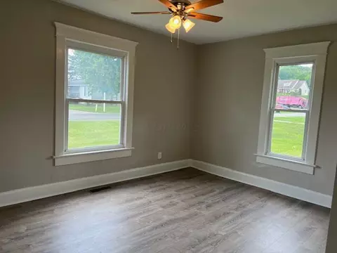 332 Spring St, Utica, OH 43080 photo 10