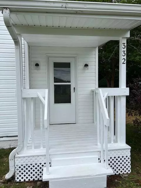 332 Spring St, Utica, OH 43080 photo 3