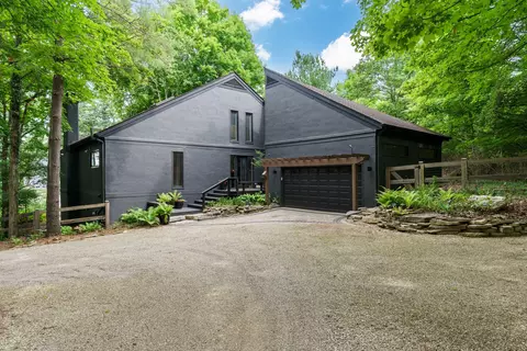 4600 Arrowhead Rd, Powell, OH 43065
