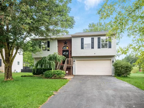 554 Dowling Ave, Ashville, OH 43103