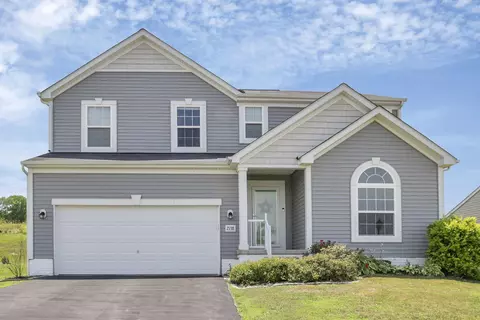 2138 Greencrest Way, Lancaster, OH 43130