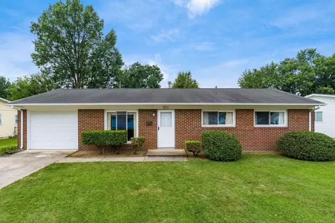 621 Palace Ln, Gahanna, OH 43230
