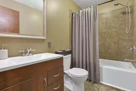 Bath - 33253 Till Rd, Logan, OH 43138 photo 1 of 5