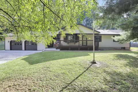 Exterior - 33253 Till Rd, Logan, OH 43138 photo 12 of 21