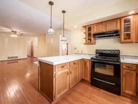 Kitchen - 244 Clark Dr, Circleville, OH 43113 photo 2 of 5