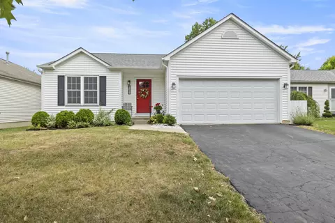 8486 Amarillo Dr, Blacklick, OH 43004
