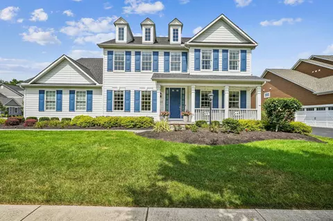 7405 Steeplechase Ln, New Albany, OH 43054