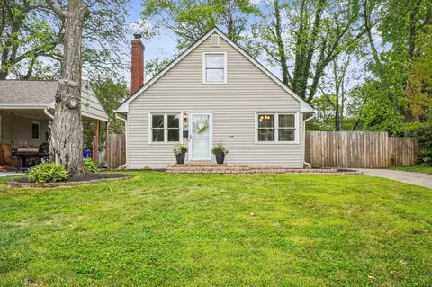 2184 Shrewsbury Rd, Columbus, OH 43221